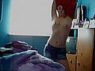 Watch my college roomate, as she disrobes and masturbates on livecam for her boyfriend!