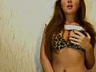 incredible teen does striptease on cam